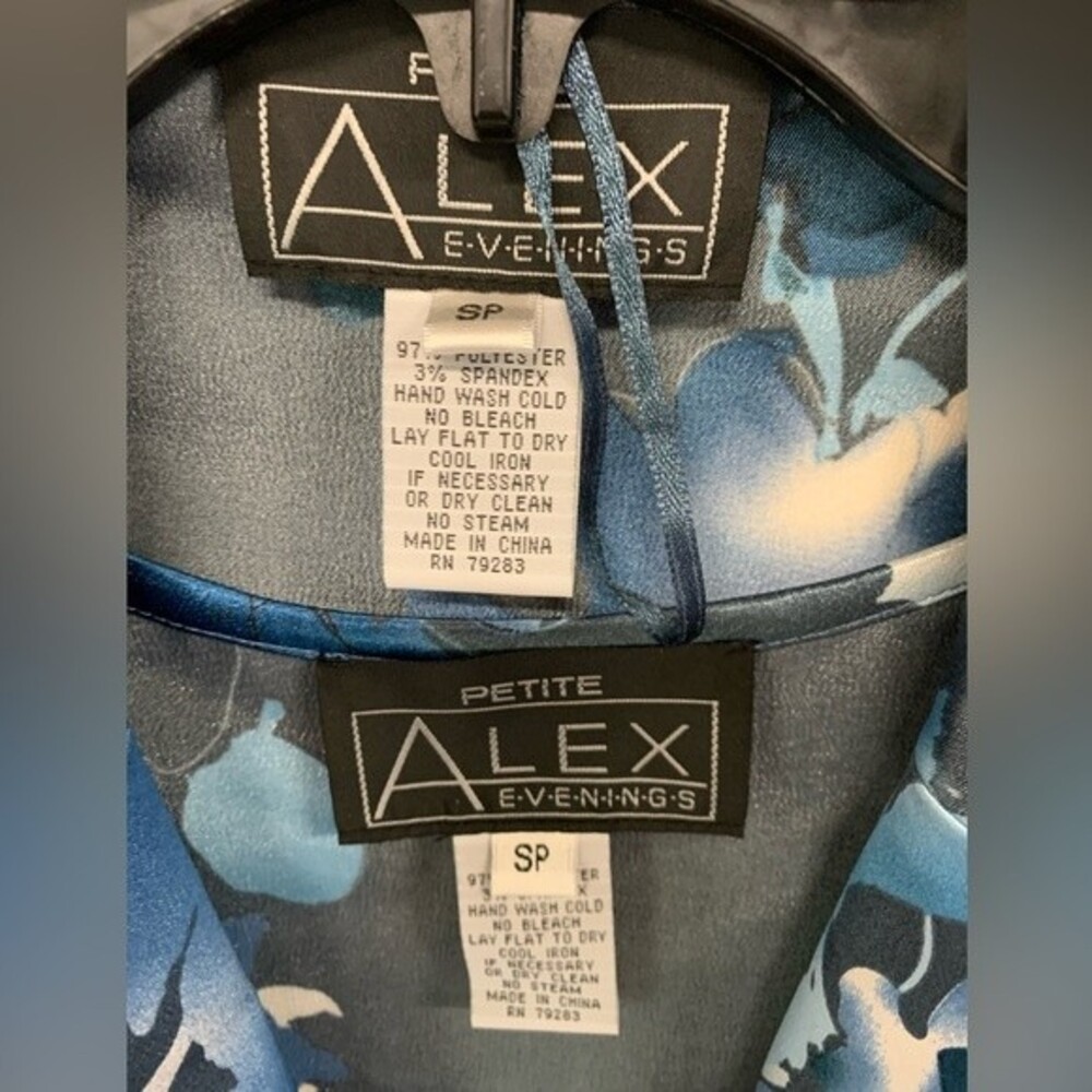 Alex Evenings | 2 pc Satin Blue Floral One Button Formal Tank & Blazer Combo SP - Picture 5 of 8